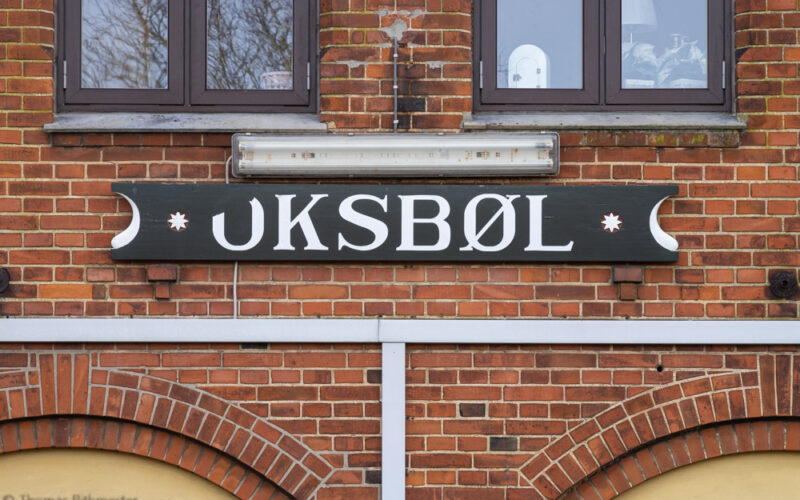 Oksbøl Station