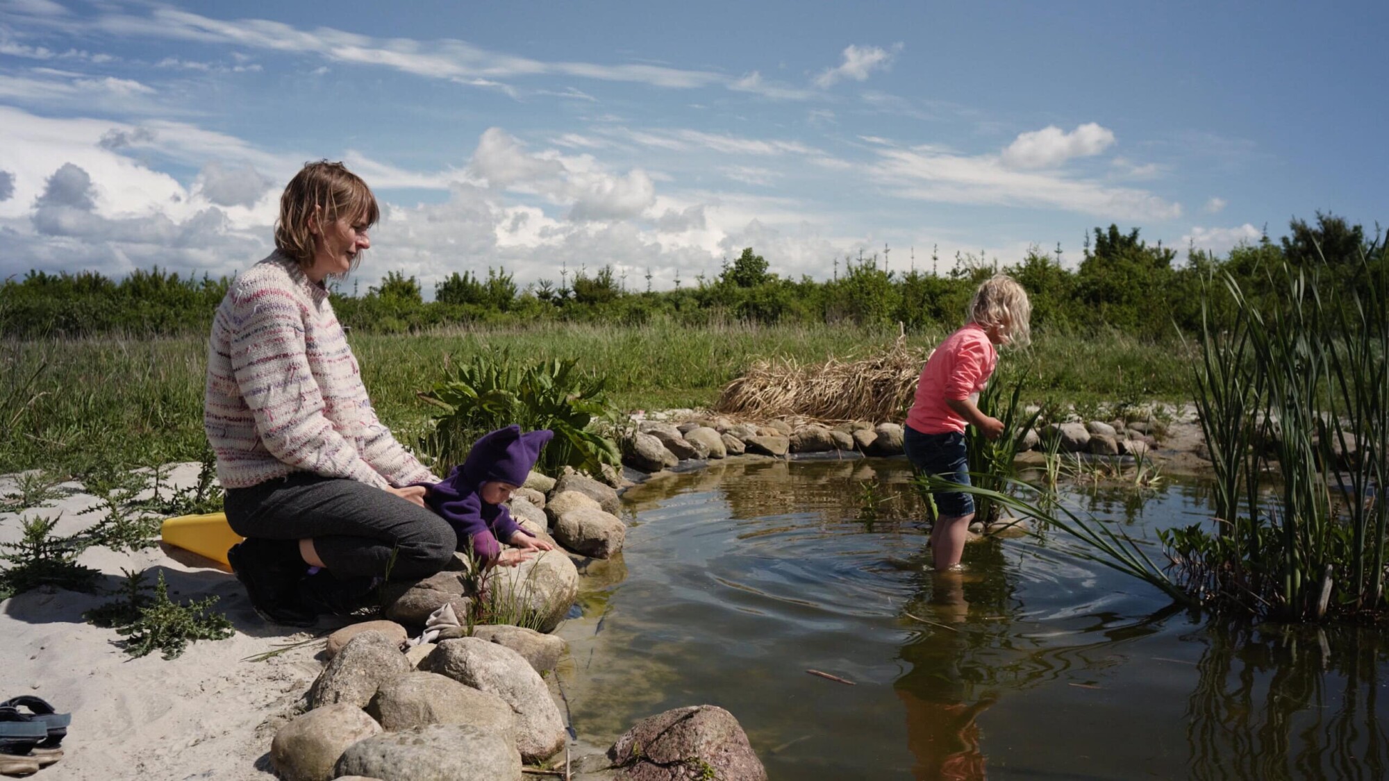 Nelli.00_02_12_18.Still004